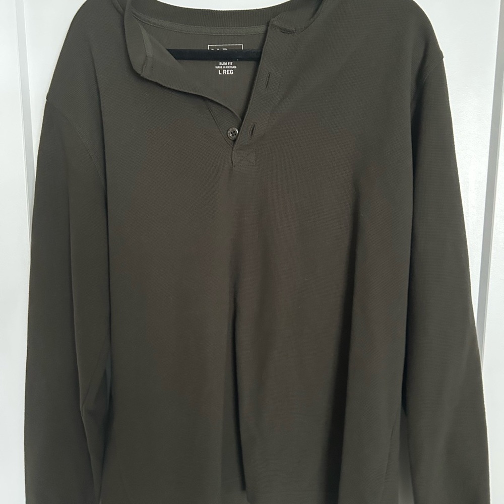 L.L. Bean Dark Green Long Sleeve Henley
